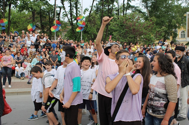 © Copyright 2015 — Gabrovo News. All Rights Reserved