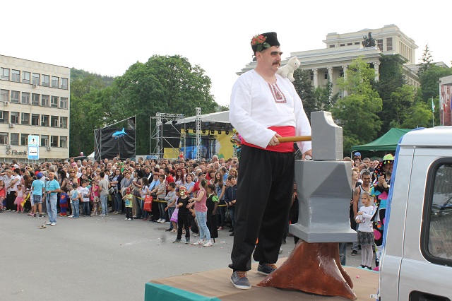 © Copyright 2015 — Gabrovo News. All Rights Reserved