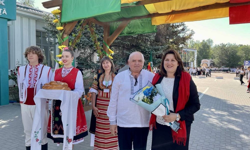 Кристина Сидорова посети молдовския район Тараклия | Gabrovo News