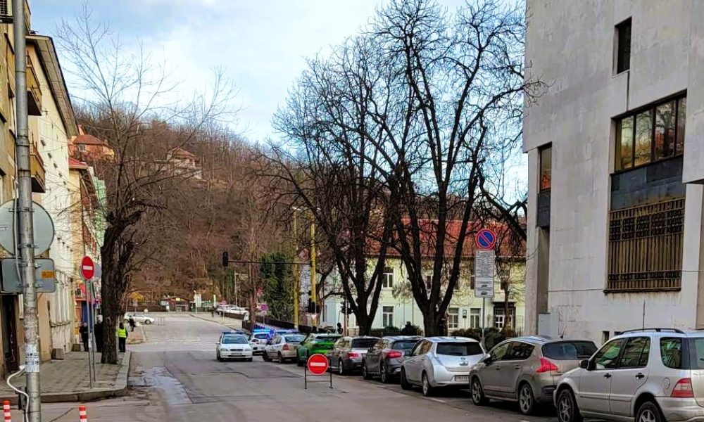 Временно затварят кръстовището пред бившата Стоматология | Gabrovo News