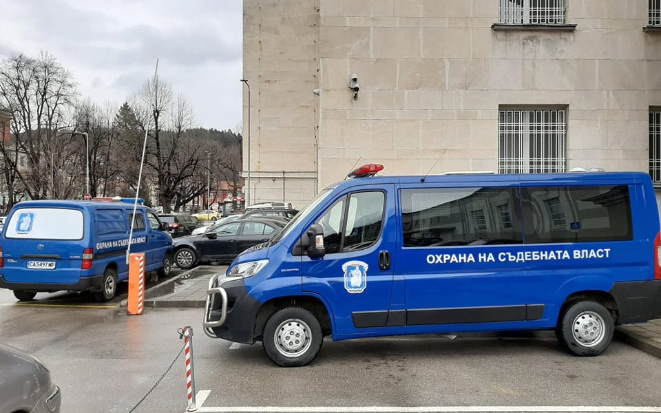 Габровец преби бившата си съпруга | Gabrovo News